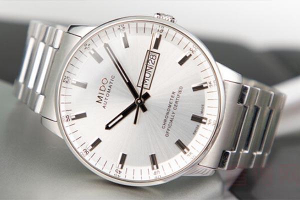 美度手表表带表扣脱落的正确维修方法
