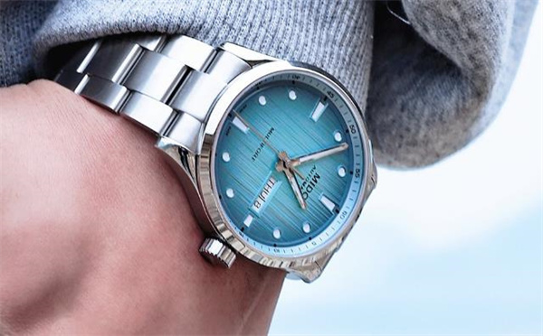 美度手表表壳破裂处理办法详解